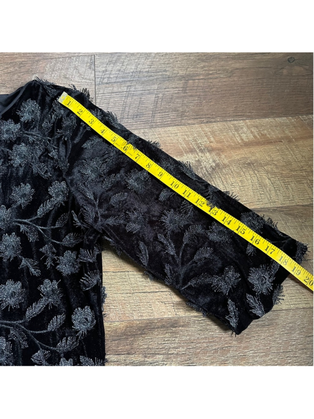 Women's Chico's Short Dress Velvet 3D Flower Black Size L Summer - Picture 6 of 9